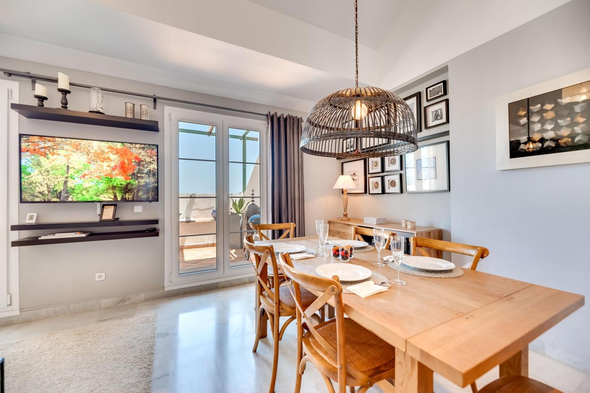 Elegant 2 Bdrm Penthouse With Bbq And Pools Apartment มาร์เบยา ภายนอก รูปภาพ