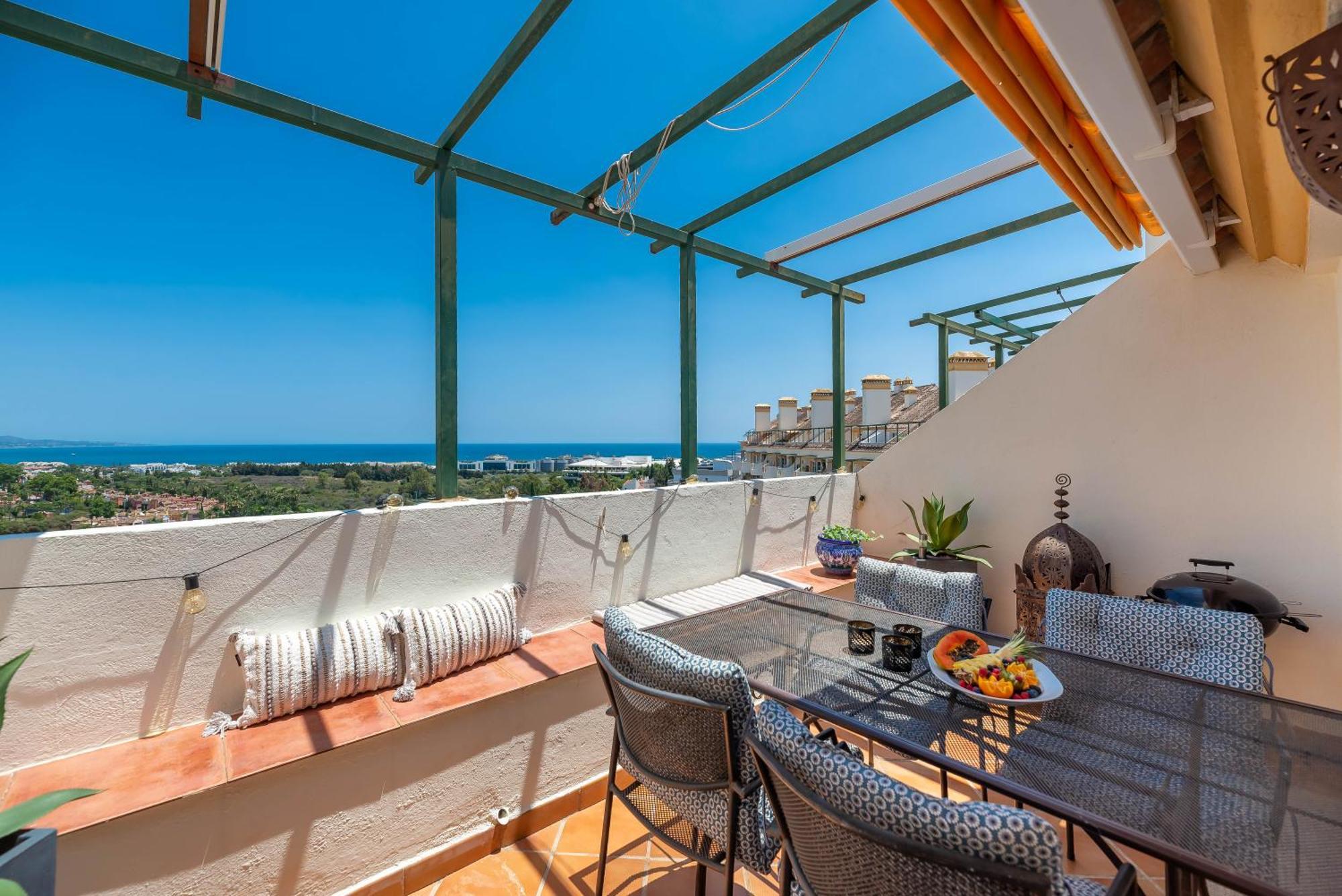 Elegant 2 Bdrm Penthouse With Bbq And Pools Apartment มาร์เบยา ภายนอก รูปภาพ